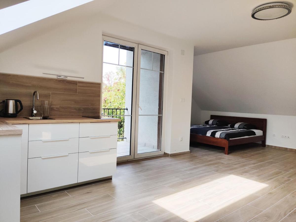 Dali Apartment Сентендре Екстериор снимка