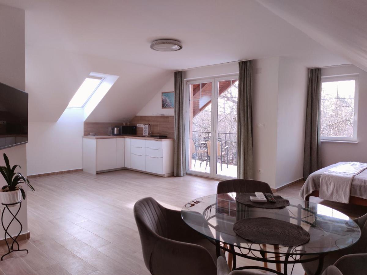 Dali Apartment Сентендре Екстериор снимка